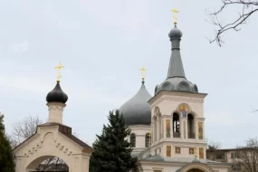 В РПЦ раскрыли, кого нельзя вписывать в церковные записки