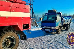 Замерзший грузовик спасли от гибели в лютый мороз в районе Февральска