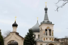 В день памяти трех мучеников 16 ноября верующие направляются в храмы