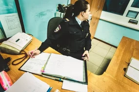 Амурчанка обвинили подругу в краже и попала под суд за ложный донос