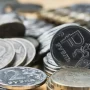 Аналитики «Финама» оценили, что ждет курс рубля в конце декабря 2025 года