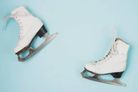 Ковтун отправился в схватку с японским чемпионом после удара на льду и победил