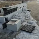 В Благовещенске нашли хулигана, разгромившего скамейки на «Трибуна Холл»