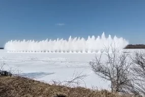 На Амуре провели подрывы льда