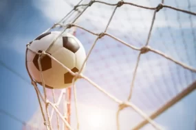 Экс-судья Федотов оценил работу Карасева: «Не знаю, с чем связано помутнение»