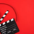 Критики назвали пять лечащих душу сериалов, которые обошли даже «Терапию»