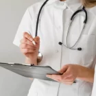 Депздрав Москвы отреагировал на конфликт врача и опоздавшей пациентки