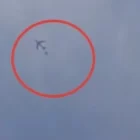 Дозаправщик ВВС США заправил истребитель над Ираком