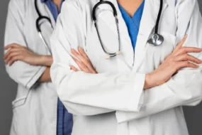 В адрес Беспрозванных идет шквал жалоб на ситуацию с врачами