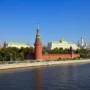 Mirror: Нечто пугающее сняли на фото около Путина 9 мая на параде Победы