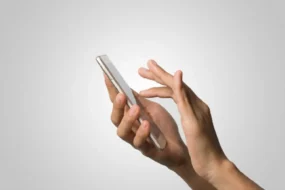 Отключение функций с 15 мая ждет пользователей, не удаливших WhatsApp