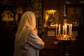 Чтобы не сняли с должности: каким святым молиться при угрозе увольнения