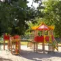 В Благовещенске госпитализировали девочку, получившую травму на детской площадке