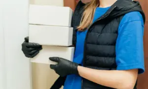 В Приамурье сотрудница ПВЗ Wildberries украла товары на 221 тысячу рублей