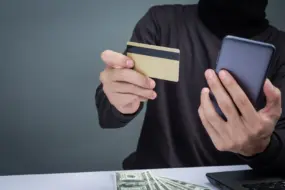 Амурчане потеряли более 4 миллионов рублей за неделю из-за действий мошенников