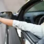 В Приамурье пассажирка угнала автомобиль, пока водитель отлучался в магазин