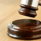 В Благовещенске будут судить воспитательницу, из-за которой ребенок выпрыгнул из окна 2-го этажа