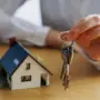 В Белоруссии пытаются найти покупателей на 7 пустующих домов за 9 тысяч рублей