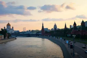 «Радар Москва»: Ночью по Московской области прошла атака десятков беспилотников