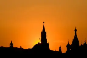 По Подмосковье прошла масштабная атака беспилотников, гремят мощные взрывы