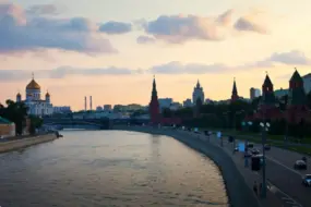 По Московской области прошел сигнал опасности из-за массированной атаки БПЛА