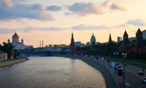 По Московской области прошел сигнал опасности из-за массированной атаки БПЛА