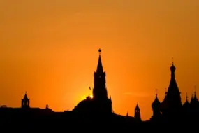 Очевидцы: волна взрывов прошла по Московской области, работает ПВО