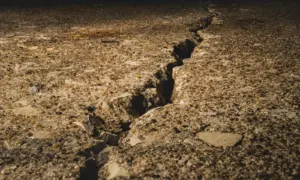 В Амурской области экстренно обследуют дома после землетрясения