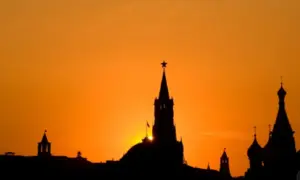Украинские БПЛА вновь пытаются массово атаковать Подмосковье