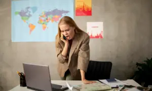 Прикрылись «невозвратными бронями»: известный туроператор в Приамурье пытался присвоить деньги заболевшей туристки